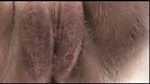 இரண்டு லெஸ்பியன் முத்தங்கள் மற்றும் முதிர்ந்த அம்மா ஆபாச பையன் காலையில் செக்ஸ்