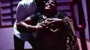 அதிக நேரம் தூங்கியதற்காக அவர் மாமியார் xxx செக்ஸ் மற்றும் புண்டையில் ஒரு பெரிய ஆண்குறி மூலம் தண்டிக்கப்பட்டார்